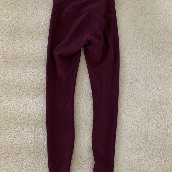 COPY - Lululemon Wunder Train 25” Tight (Size 4) - Picture 4 of 6